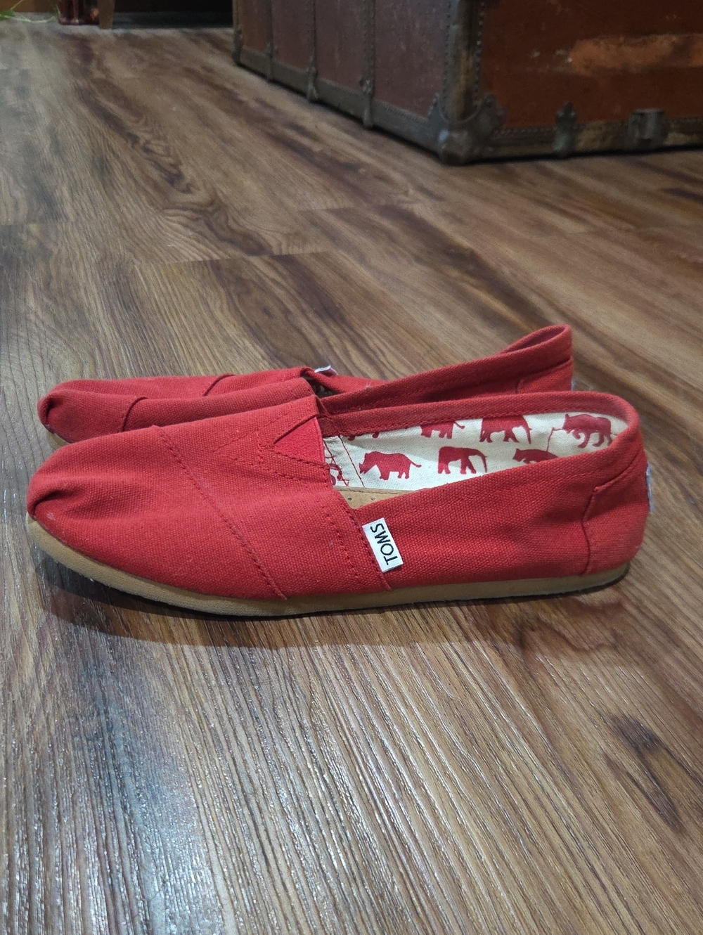 Toms Womens Canvas Slip-On Shoes in Red Size 8.5